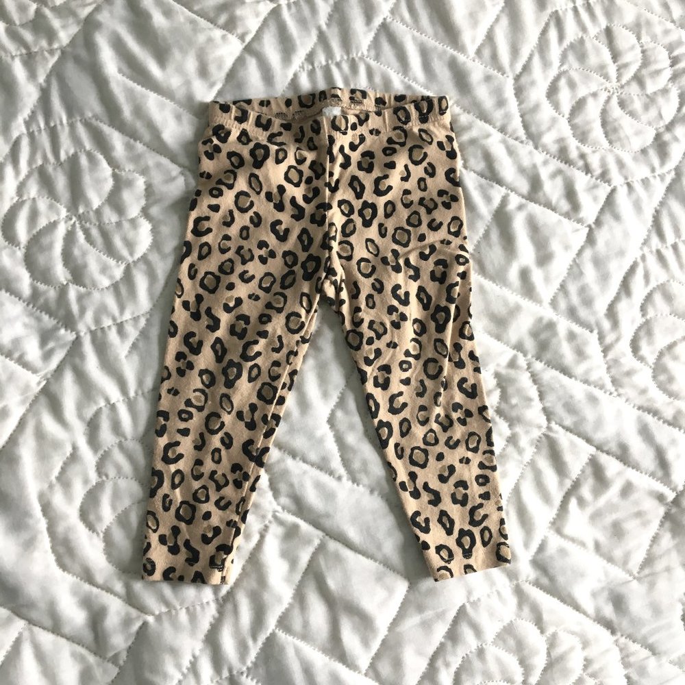 ⚪ Jumping Beans baby girl leopard print leggings